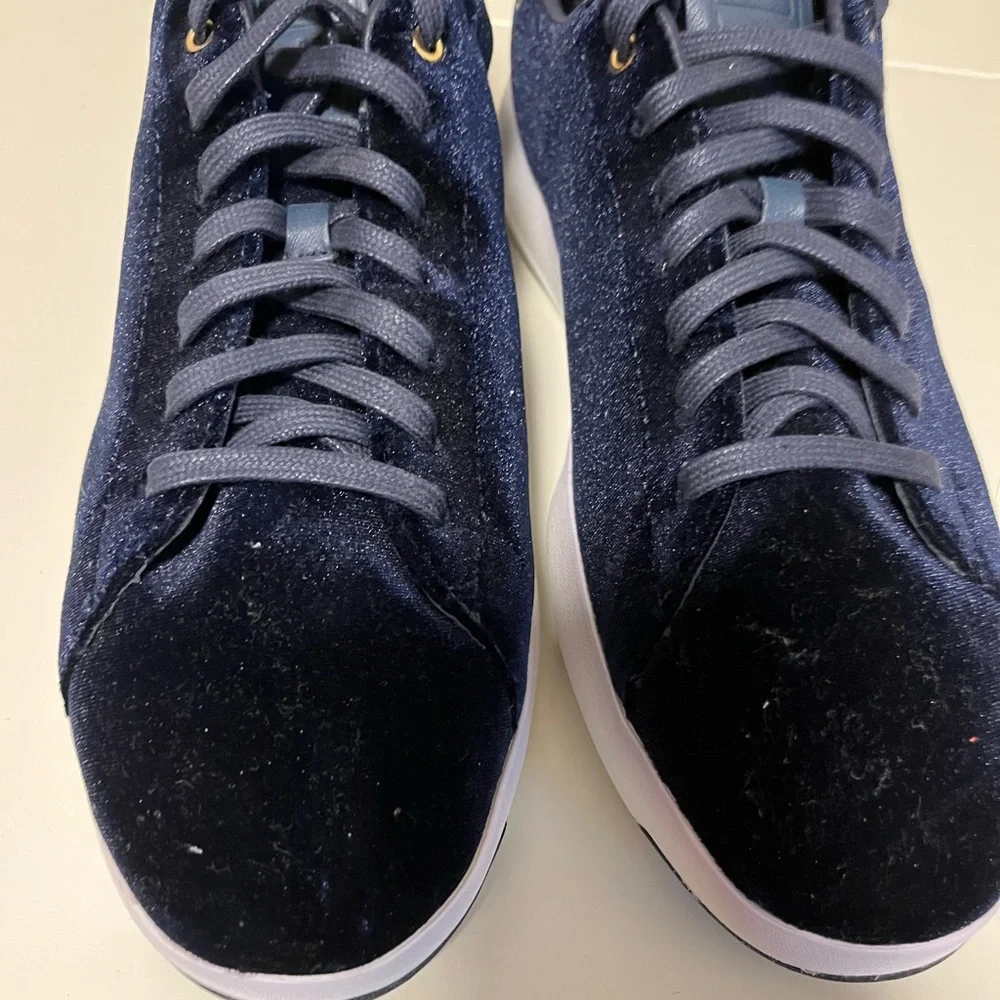 NWOT Cole Haan navy velvet sneakers, size 11 - Picture 4 of 8